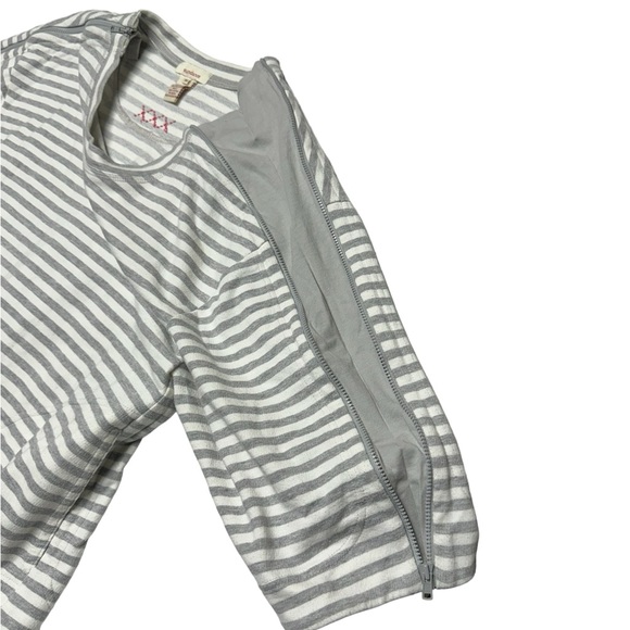 Sundance Striped Sweatshirt Grey White‎ Cropped Womens Medium Zipper Sleeve Boho - Picture 5 of 11